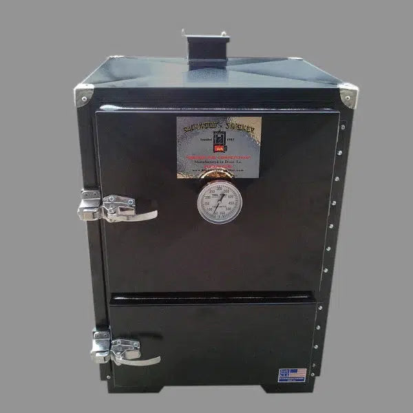 Backwoods Smoker G2 Chubby insulated vertical charcoal smoker