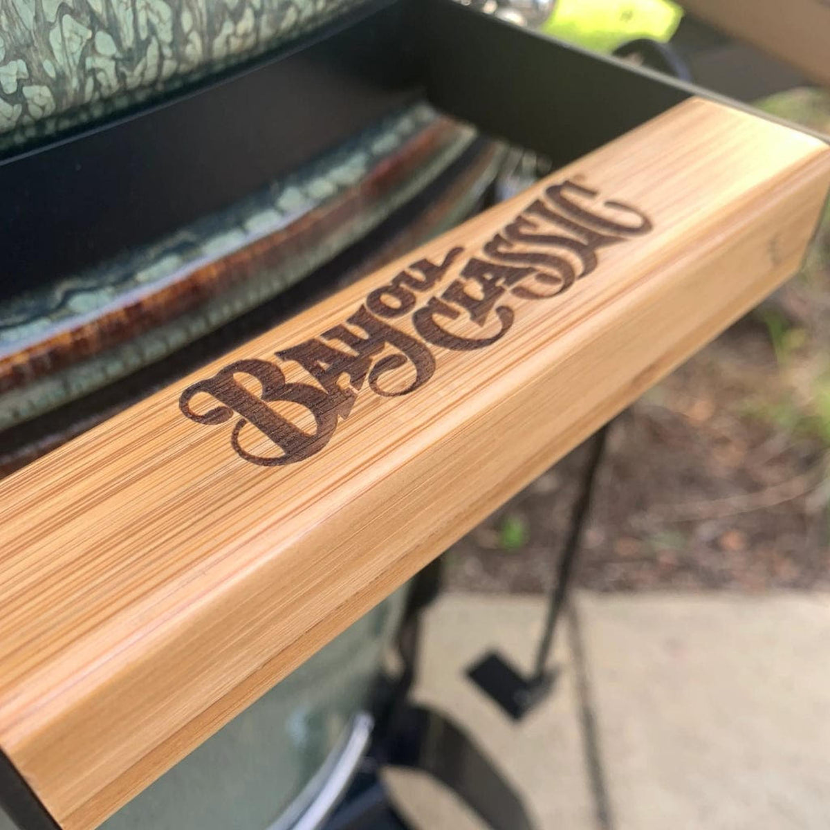 Bayou Classic 22 inch ceramic kamado grill with cypress leaf finish – view 4