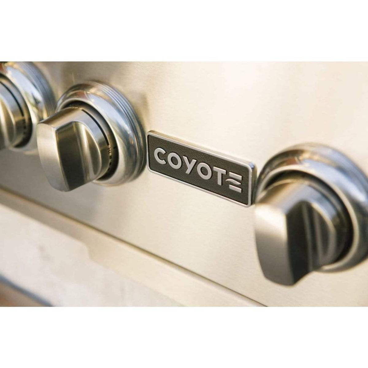 Coyote 36 inch built-in stainless steel charcoal grill – view 5