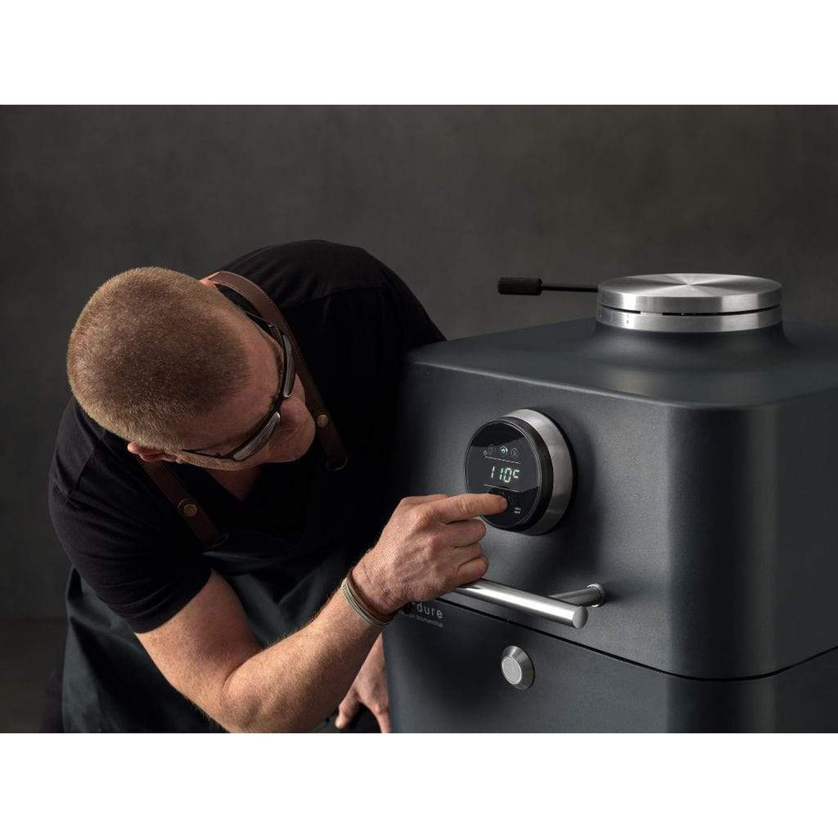 Everdure 4K electric ignition charcoal grill and outdoor oven on its stand – view 8