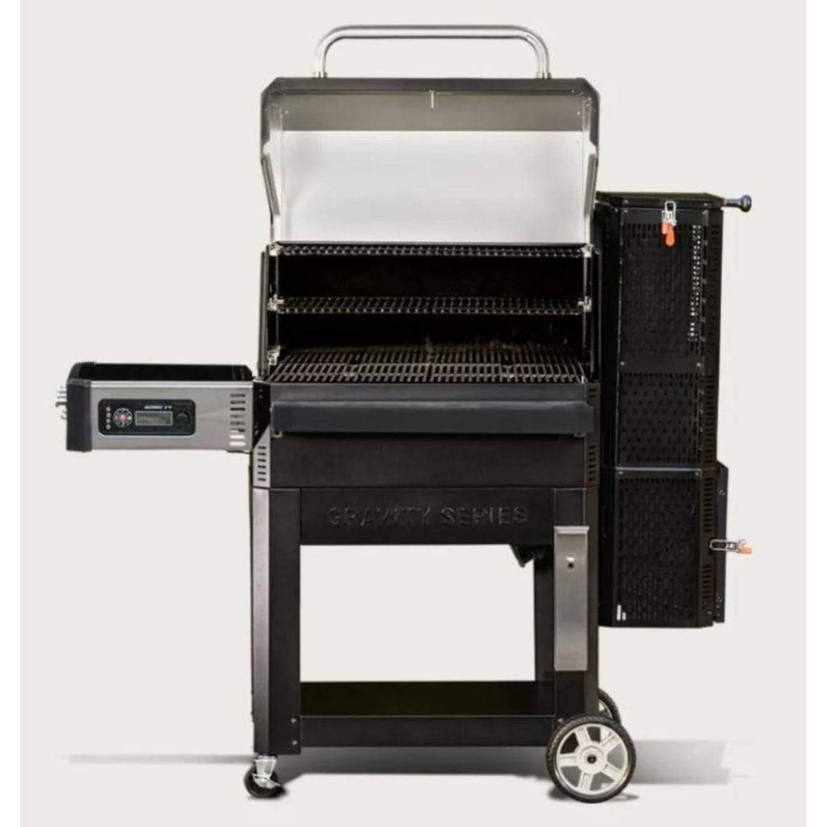 Masterbuilt Gravity Series 1050 digital charcoal grill and smoker – view 2