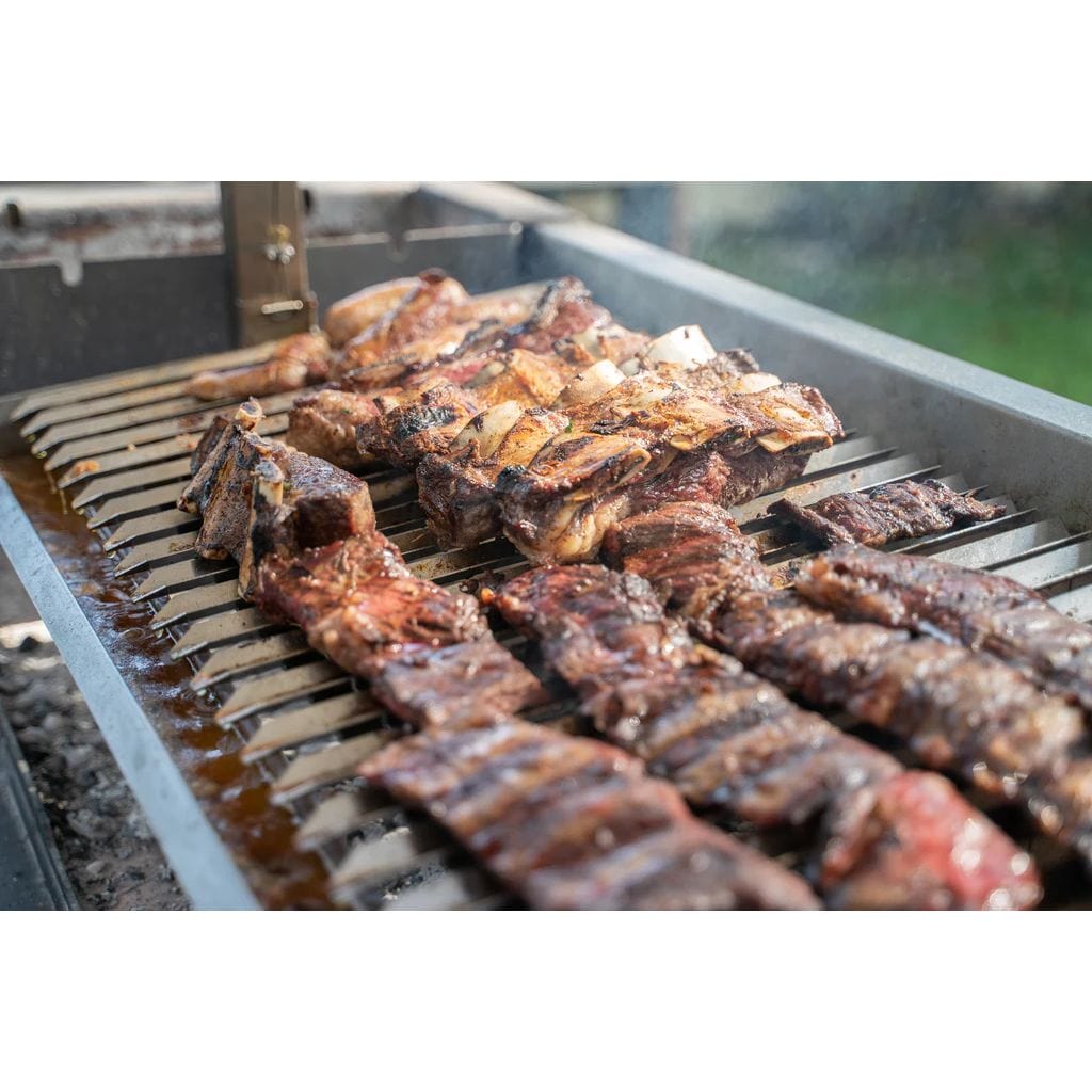 Ñuke Puma 52 inch Argentine gaucho grill with Santa Maria control wheel – view 17