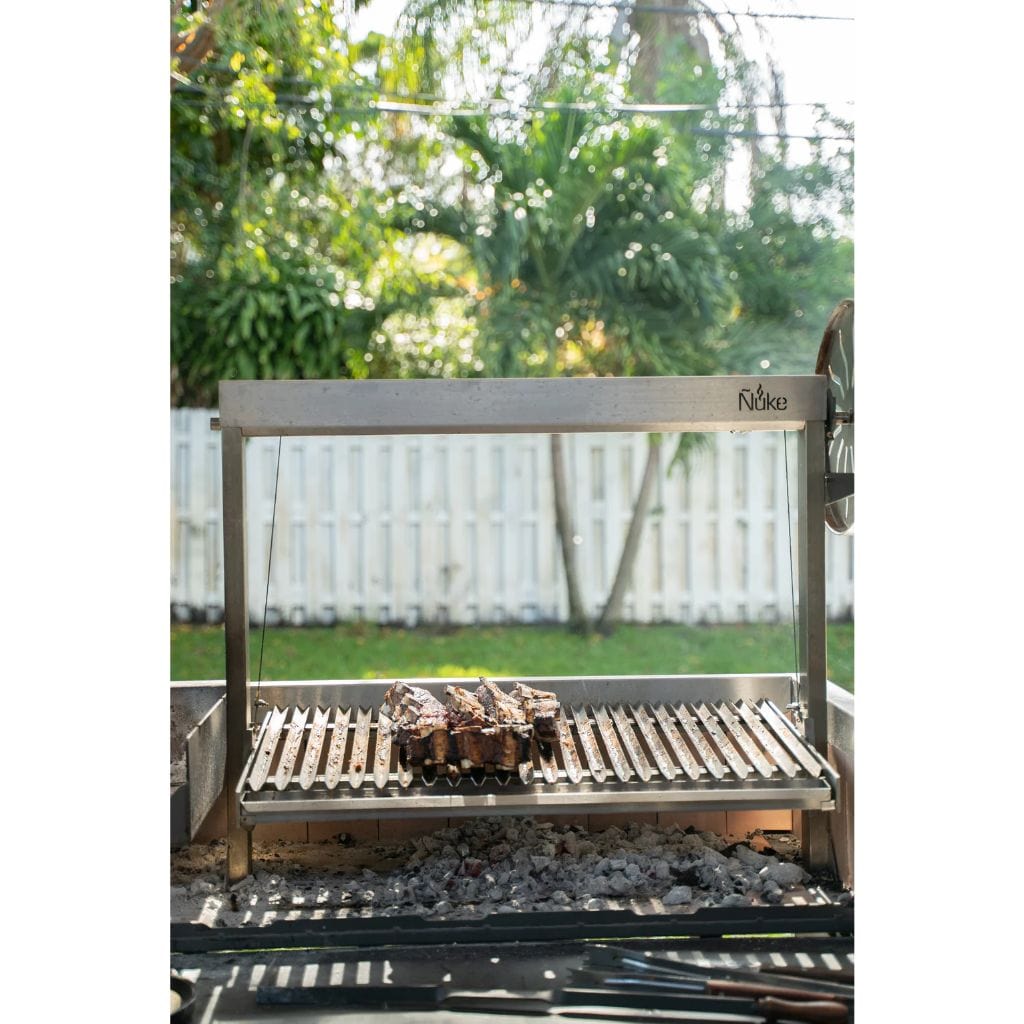 Ñuke Puma 52 inch Argentine gaucho grill with Santa Maria control wheel – view 18